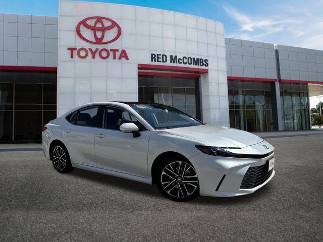 2025 Toyota Camry XLE