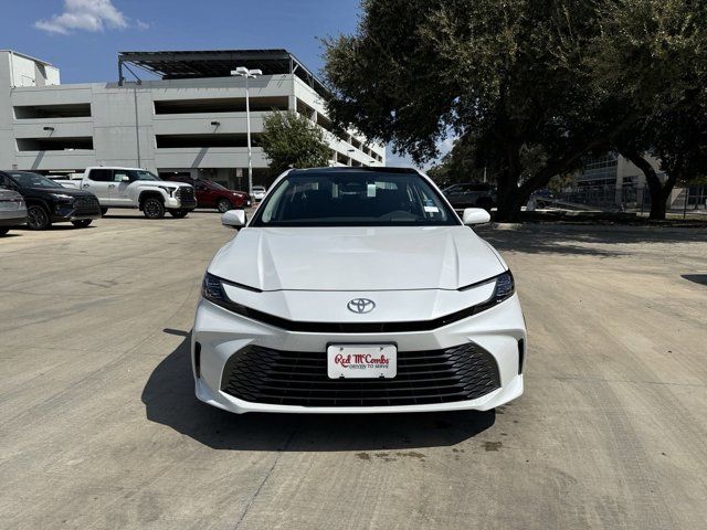 2025 Toyota Camry XLE