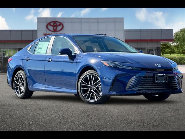 2025 Toyota Camry XLE