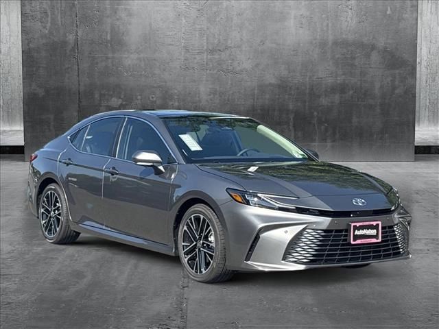 2025 Toyota Camry XLE