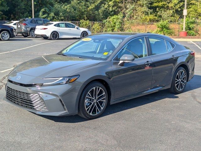 2025 Toyota Camry XLE