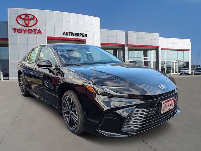 2025 Toyota Camry XLE