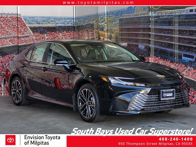 2025 Toyota Camry XLE