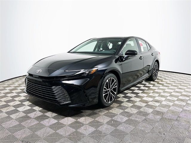 2025 Toyota Camry XLE