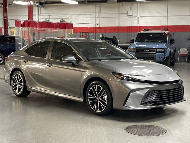 2025 Toyota Camry XLE