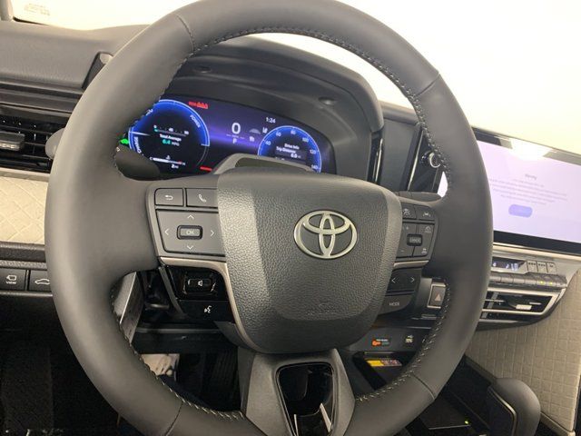 2025 Toyota Camry XLE