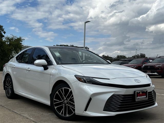 2025 Toyota Camry XLE