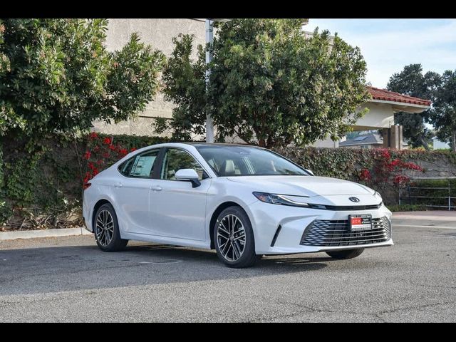 2025 Toyota Camry XLE