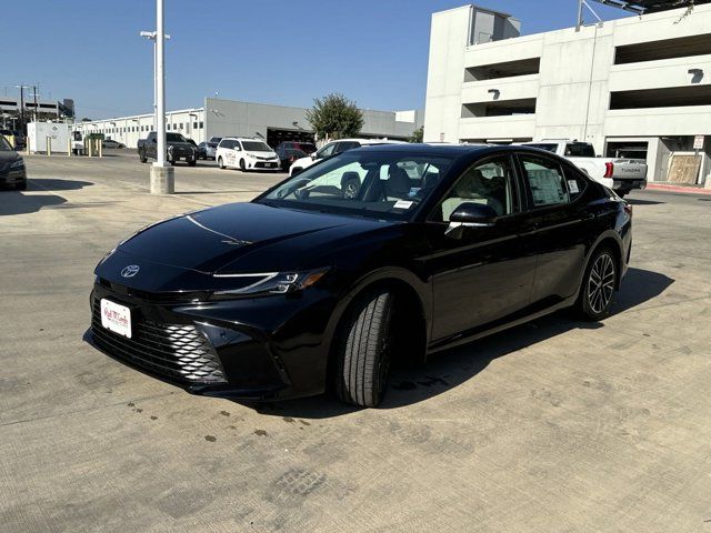 2025 Toyota Camry XLE