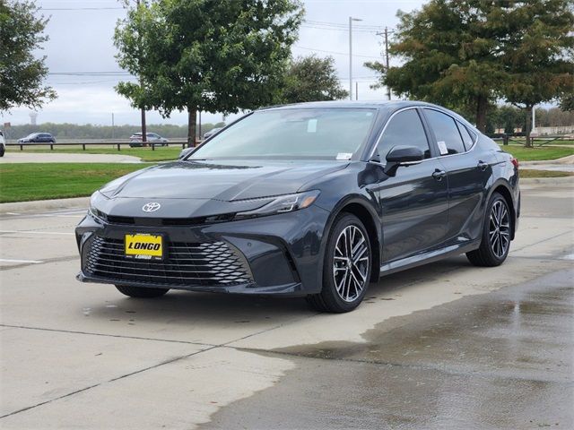 2025 Toyota Camry XLE