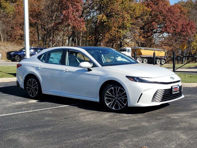 2025 Toyota Camry XLE