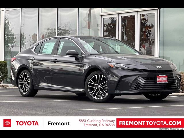 2025 Toyota Camry XLE