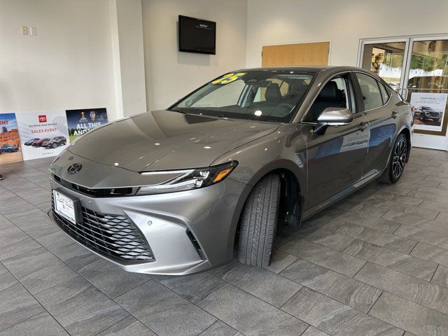 2025 Toyota Camry XLE