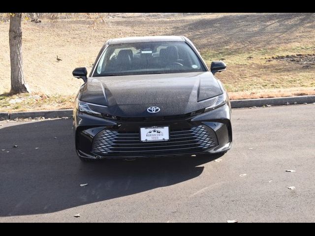 2025 Toyota Camry XLE