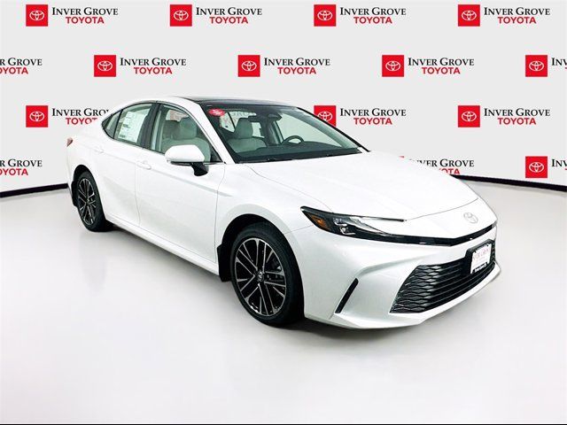 2025 Toyota Camry XLE