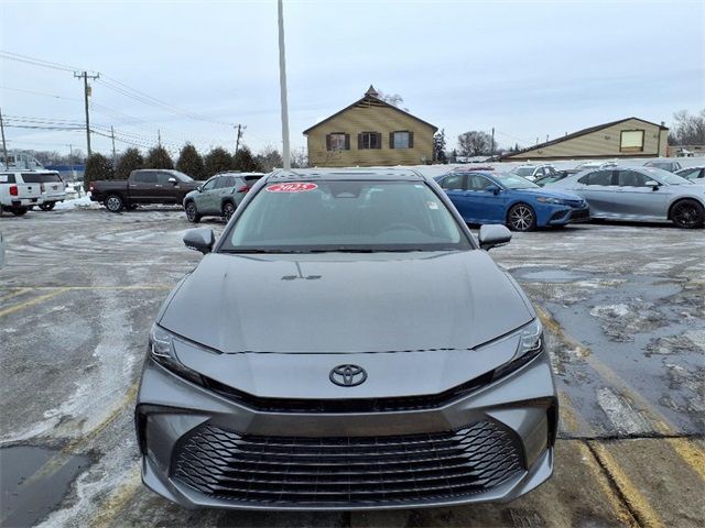 2025 Toyota Camry XLE