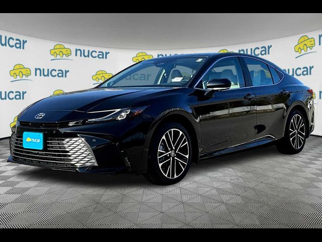 2025 Toyota Camry XLE