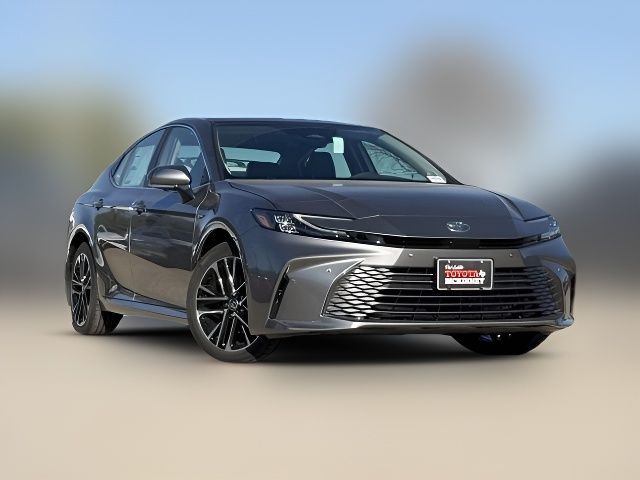 2025 Toyota Camry XLE