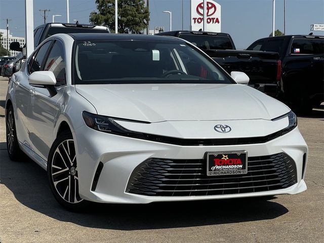 2025 Toyota Camry XLE