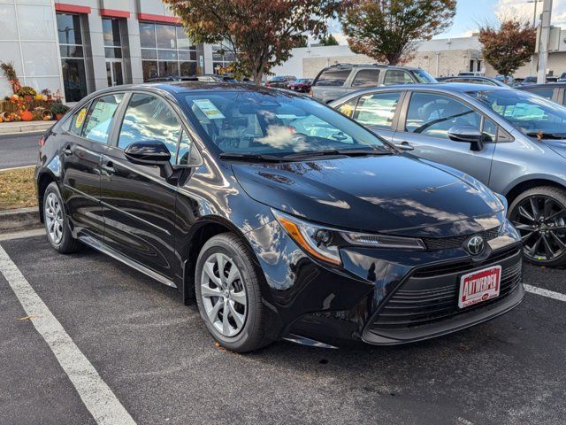 2025 Toyota Corolla LE