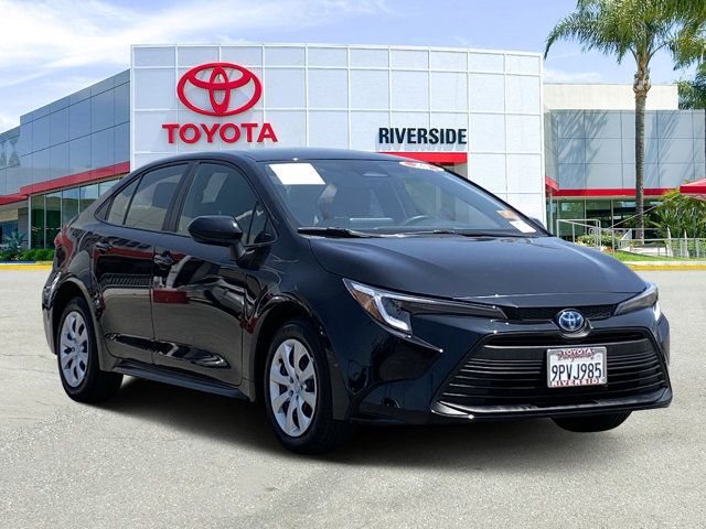 2025 Toyota Corolla Hybrid LE