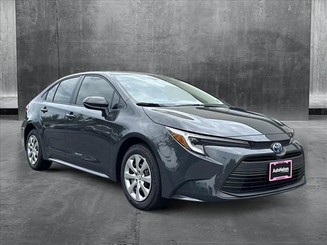 2025 Toyota Corolla Hybrid LE