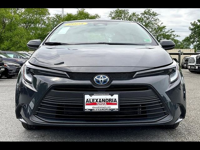 2025 Toyota Corolla Hybrid LE