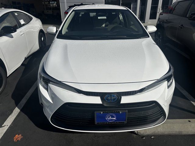 2025 Toyota Corolla Hybrid LE