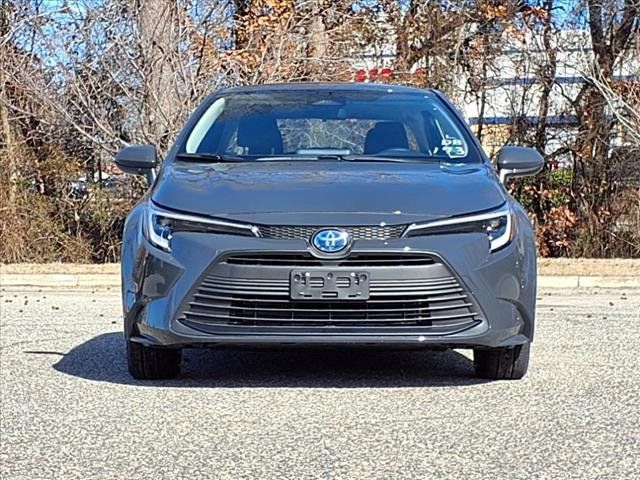 2025 Toyota Corolla Hybrid LE