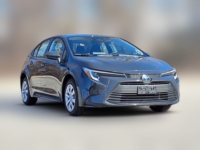 2025 Toyota Corolla Hybrid LE