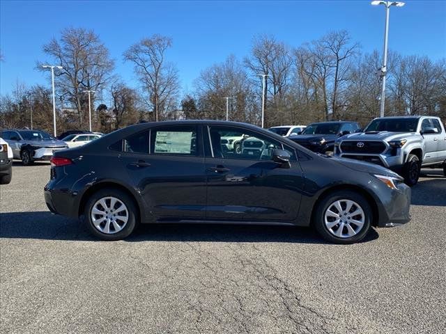 2025 Toyota Corolla Hybrid LE