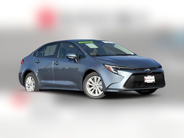 2025 Toyota Corolla Hybrid LE