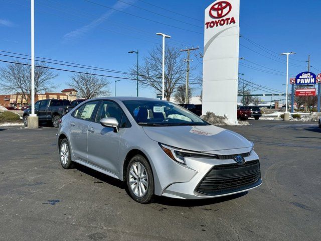 2025 Toyota Corolla Hybrid LE