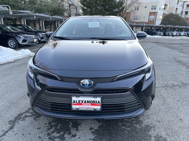 2025 Toyota Corolla Hybrid LE