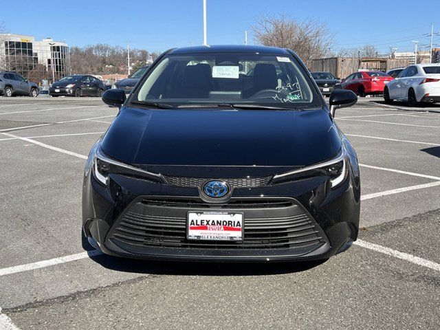 2025 Toyota Corolla Hybrid LE