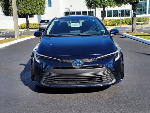 2025 Toyota Corolla Hybrid LE