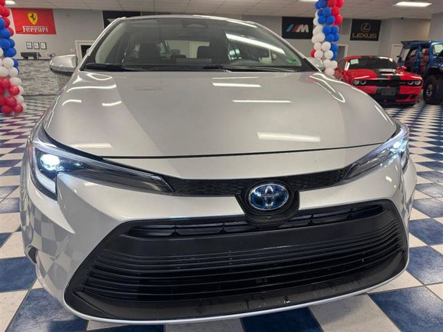 2025 Toyota Corolla Hybrid LE