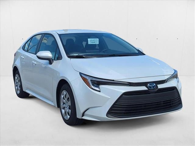 2025 Toyota Corolla Hybrid LE