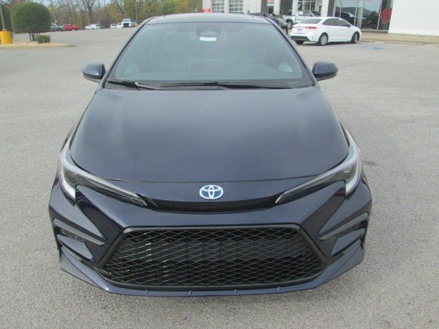 2025 Toyota Corolla Hybrid SE