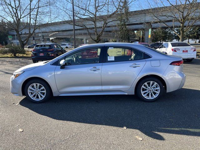 2025 Toyota Corolla Hybrid XLE