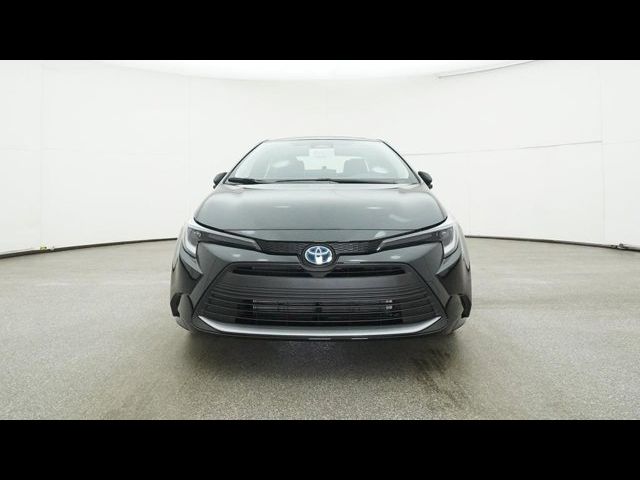 2025 Toyota Corolla Hybrid XLE