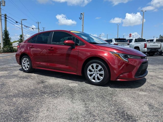 2025 Toyota Corolla LE