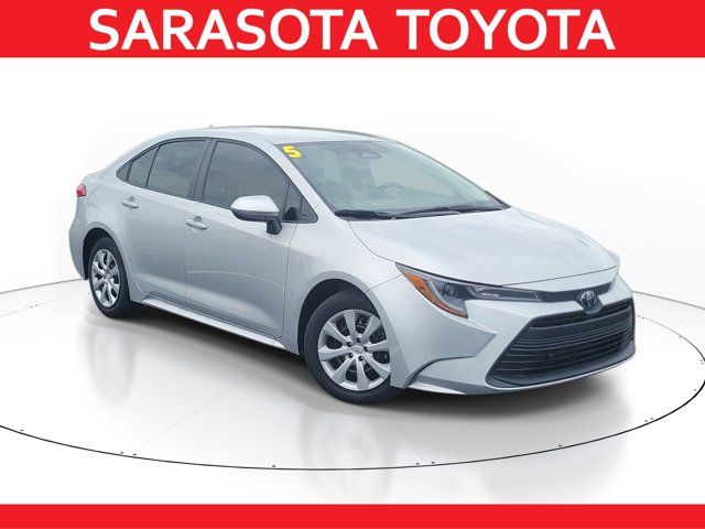 2025 Toyota Corolla LE