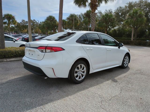 2025 Toyota Corolla LE