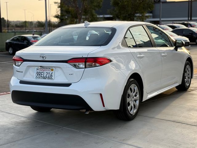 2025 Toyota Corolla LE