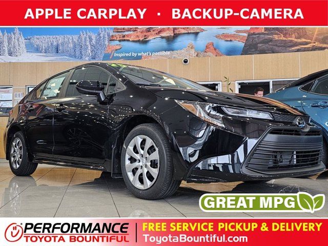 2025 Toyota Corolla LE