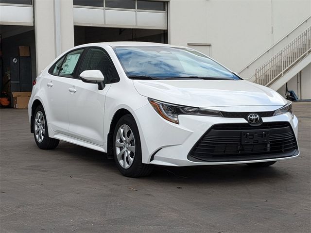 2025 Toyota Corolla LE