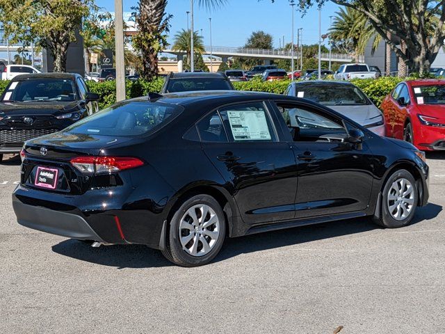 2025 Toyota Corolla LE