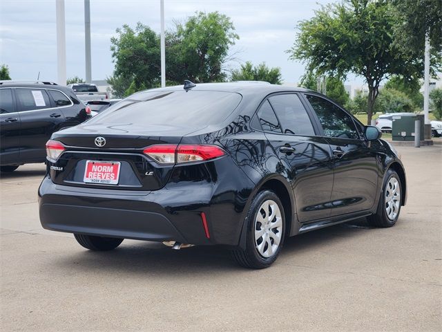 2025 Toyota Corolla LE