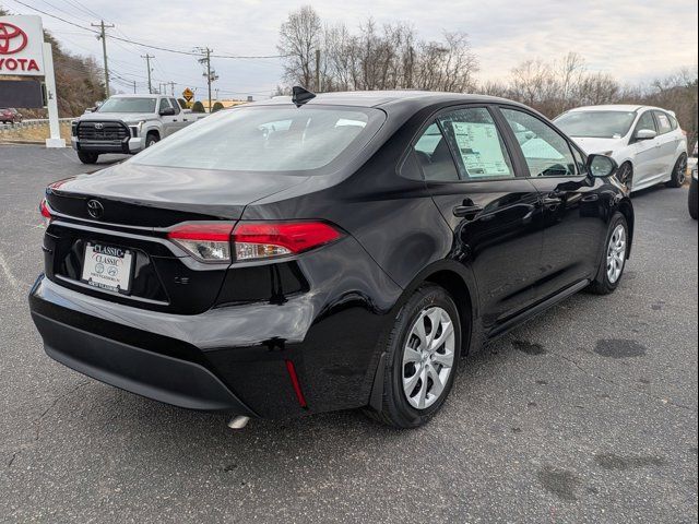 2025 Toyota Corolla LE